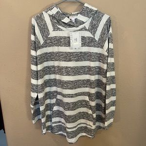BNWT Lularoe Amber Hoodie!